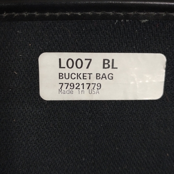 Dooney and Bourke Vintage Cabriolet Bucket Bag Black - Picture 10 of 14